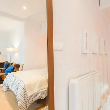 Charming Garden Duplex Historic Centre Appartement