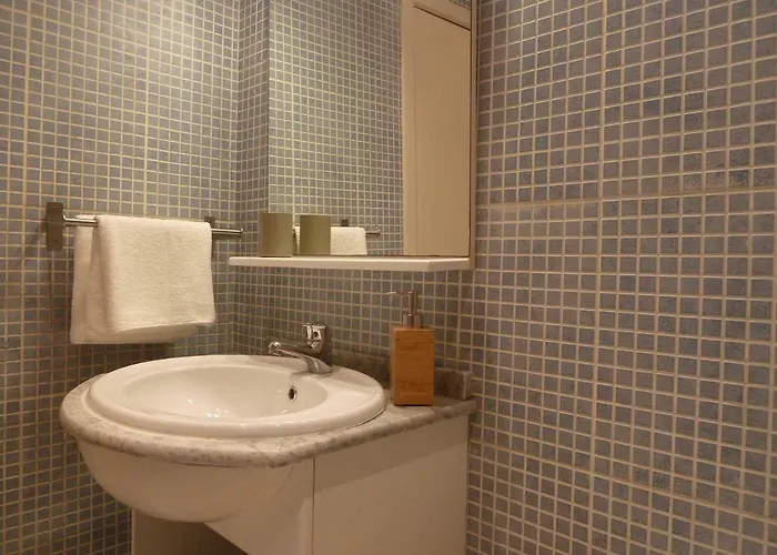 Charming Garden Duplex Historic Centre Lägenhet